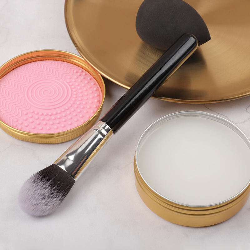 Solid Makeup Brush Cleaner Cleaning Soap for Makeup Brushes With Silicone Pad