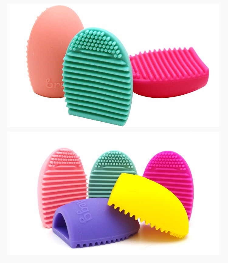 Detailed Makeup Brush Image 1