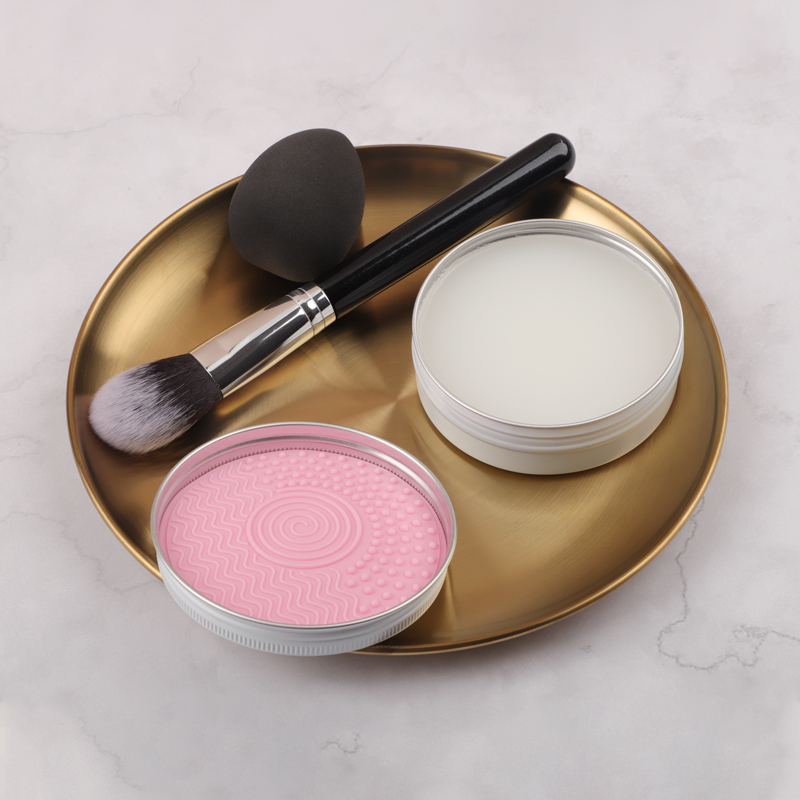 Makeup Brush Cleaning Soap Detail 2