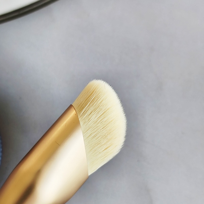 Brush Details 3