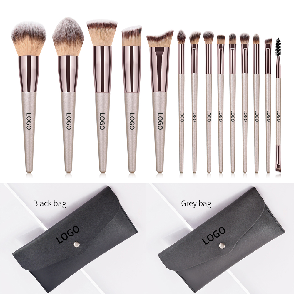 Makeup Brush Set View 3