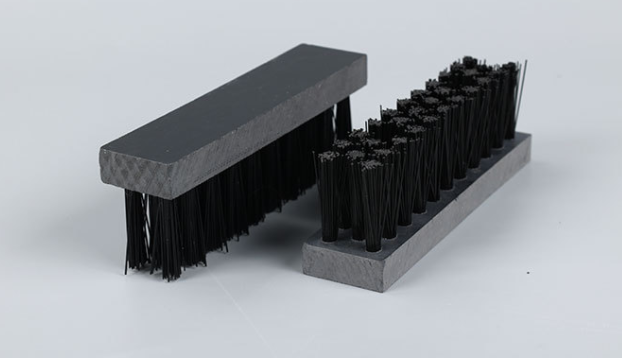 Plate Brush Detail 2