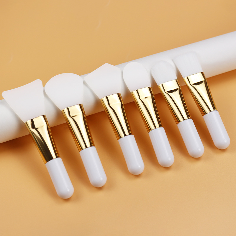 Custom Logo Mini Short Handle Mask Brush Makeup Portable Beauty Facial Mud Soft Silicone Brush Face Mask Applicator Brushes