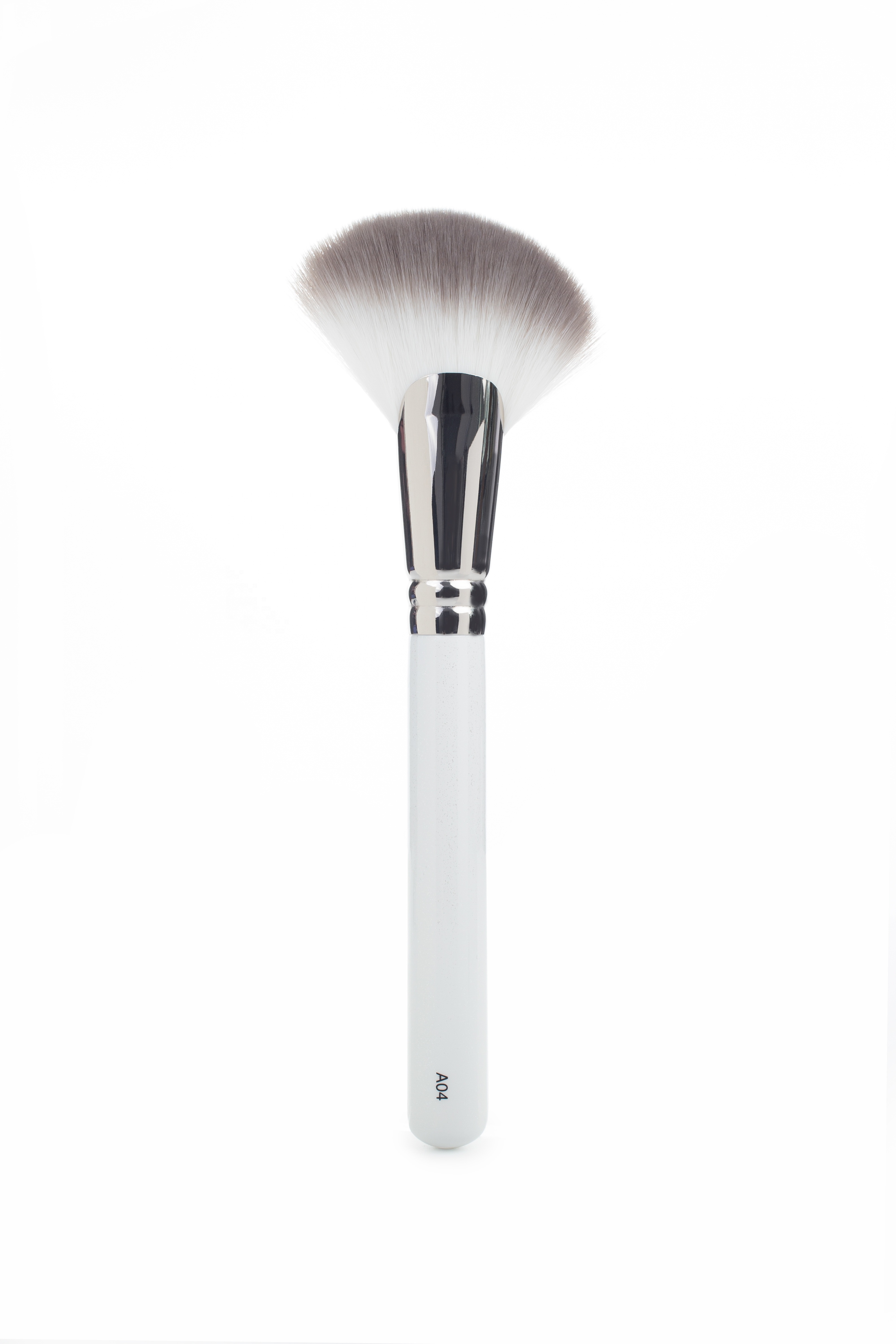 2026 High Quality Low Price 1Pc Spa Synthetic Hair Fan Powder Brush