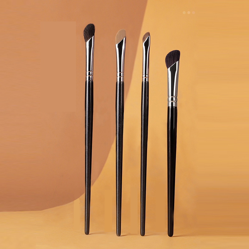 Natrual Hair Sickle Nose Shadow Brush Wool Slant Head Sickle Makeup Brush Animal Hair Eyeliner Brush