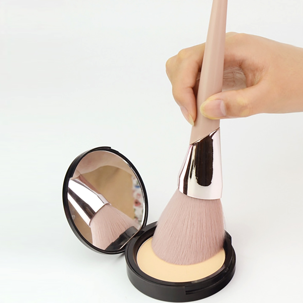 DailyQueen &amp; for Fenty Luxury Pink Blending Eyeshadow Brush Set Professional Makeup Cosmetic with Private Label Used Brush