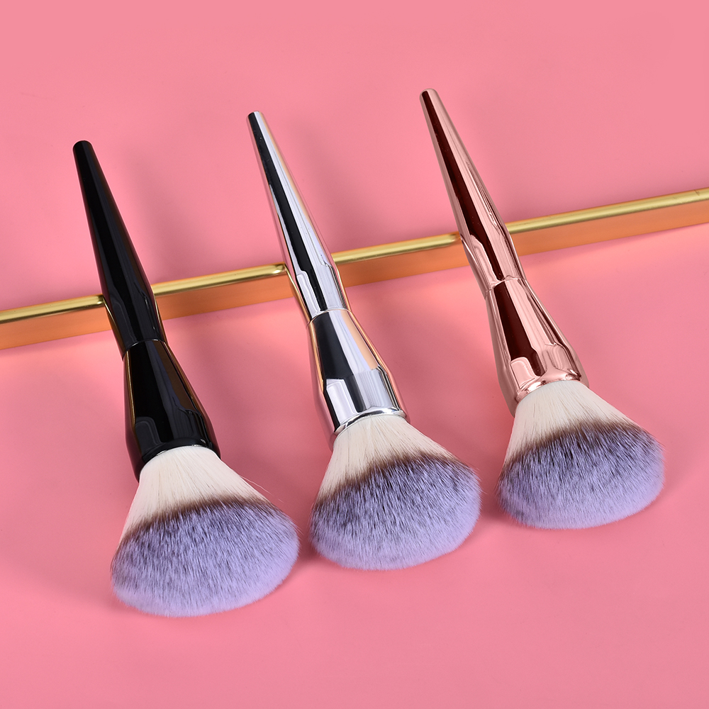 Makeup brush detail view 2