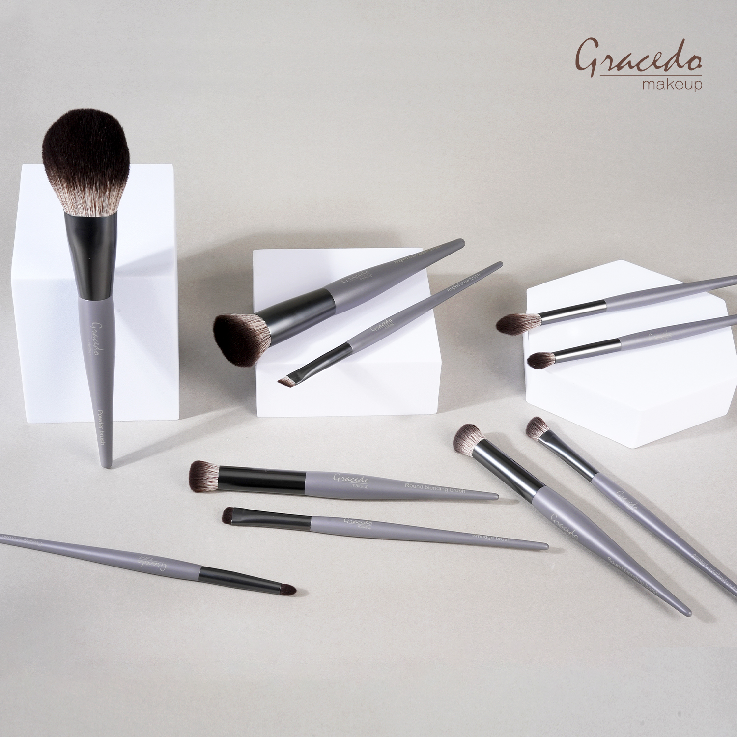Gracedo 10Pcs Professional Makeup Brushes Set Customizable Logo Soft Synthetic Hair OEM ODM