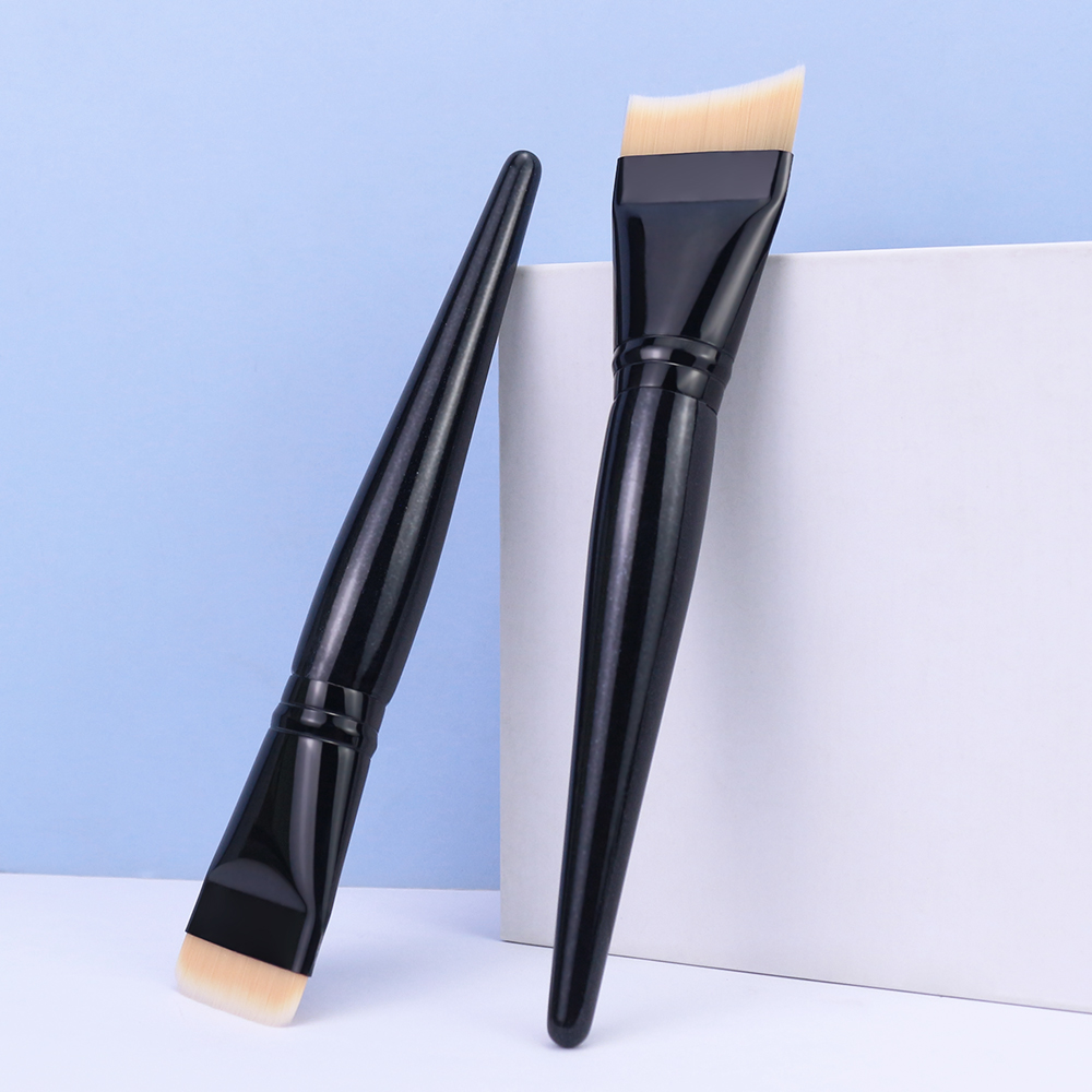 Moon Shape Liquid Foundation Brush Flat Head Curved Non-Powder Absorbing One-Line Fitting Brush Single Makeup Brush