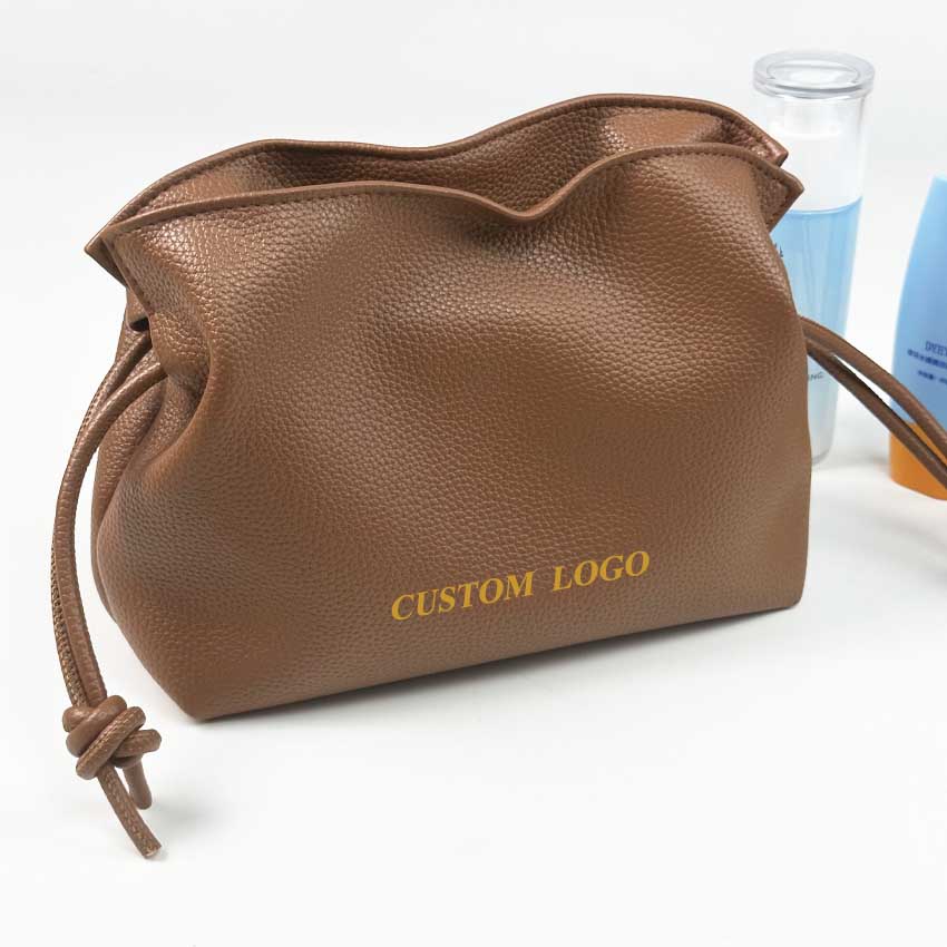 Fashion Designer Travel Toiletry Accessories Pouch Bag Leather Small Makeup Beauty Drawstring Pouch Custom Logo