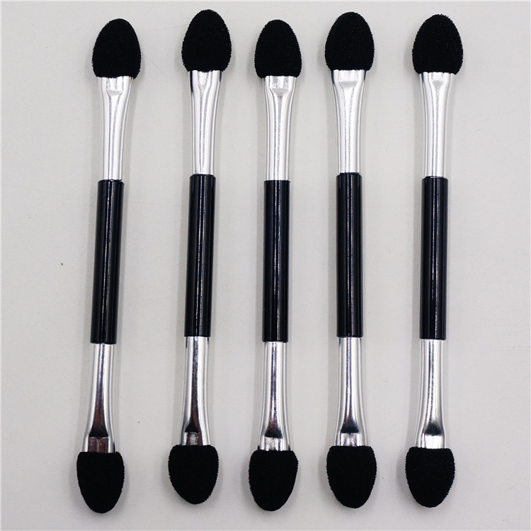 Wholesale Makeup Brush Detail 1
