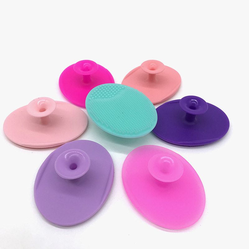 Silicone ultrasonic brush features