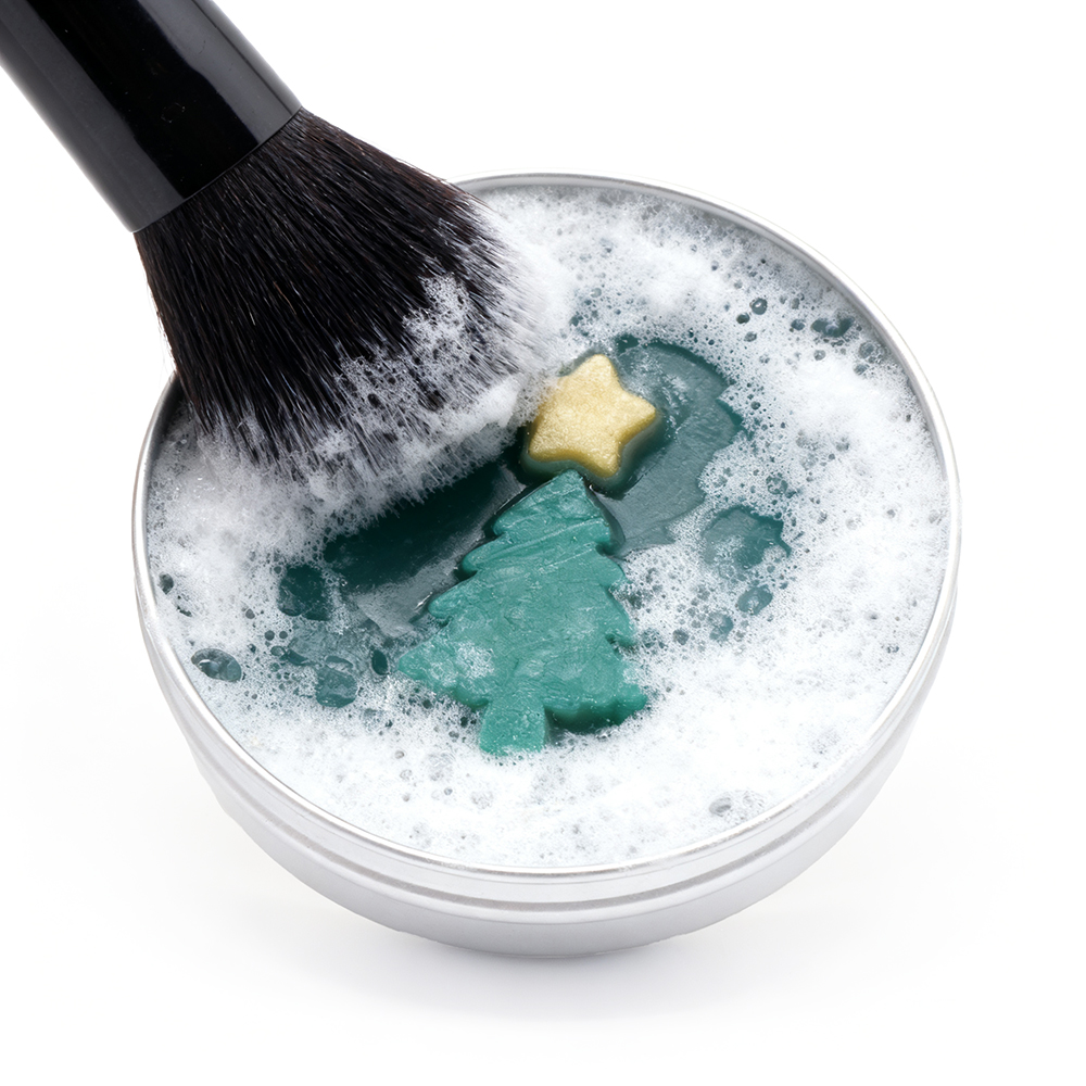 Beauty Christmas Tree Private Label Custom Vegan Wholesale Solid Makeup Brush Cleaner Soap With Silicone Pad Tin Box Cleanser