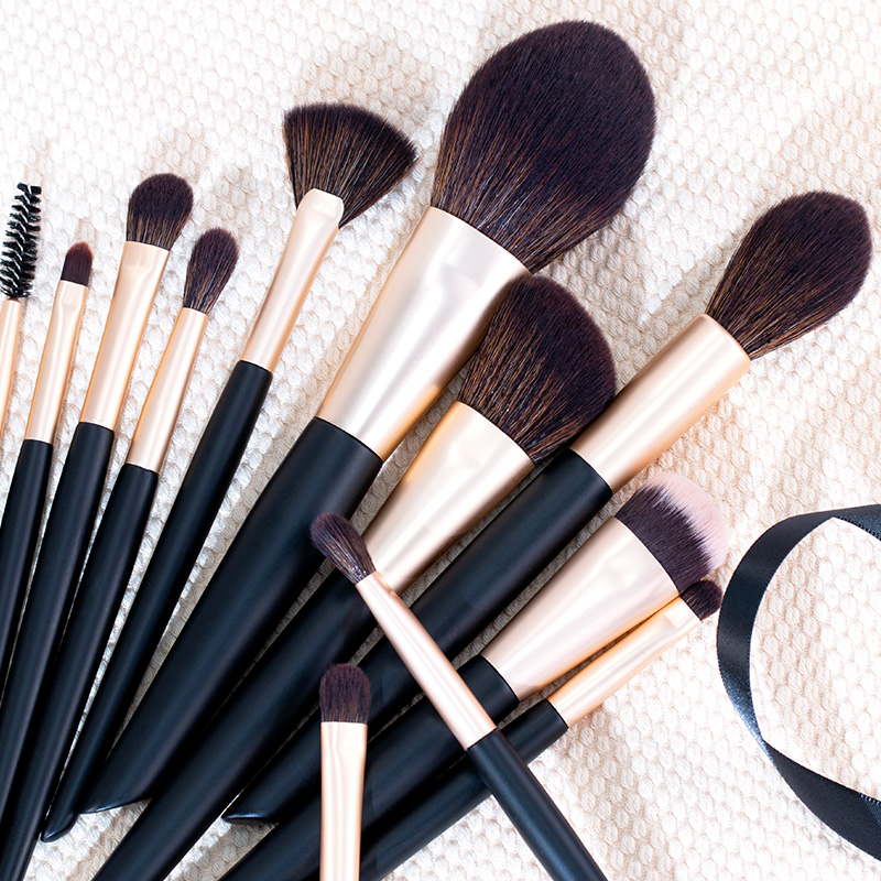 12pc Luxury All Round Powder Brush Buffing Setting Makeup Brush Kit Custom logo Beauty Brushes Set Wholesale