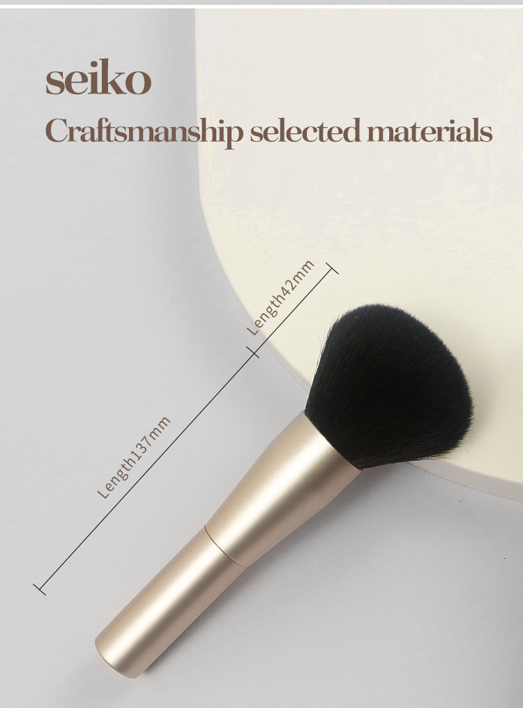 Makeup Brush Detail 7
