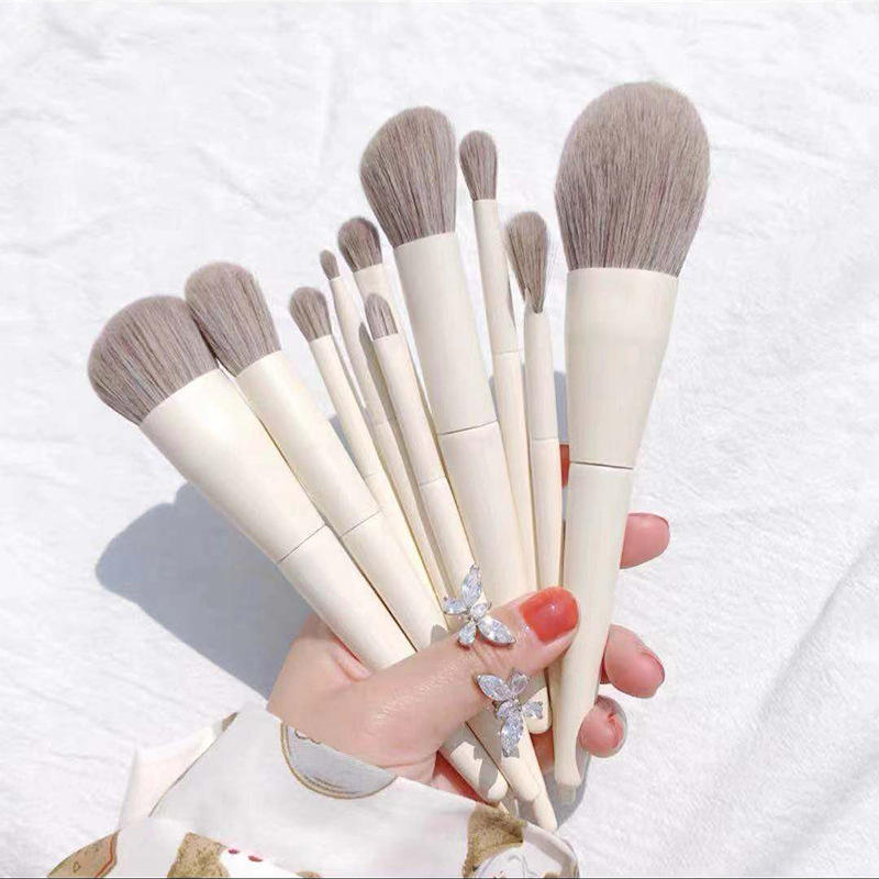 5Pcs Synthetic Hair Powder Brush Set Wood Handle Face Powder Blending Custom Logo Professional Daily Use Cosmetic Makeup Brushes