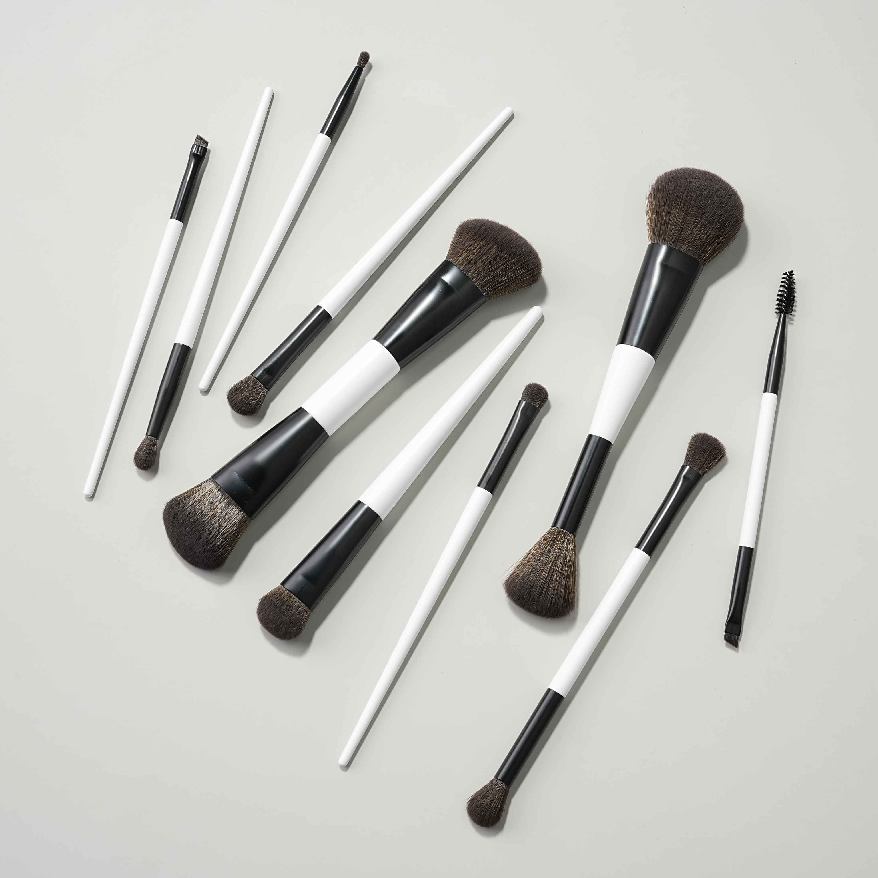 New Custom Professional Double Ended Makeup Brushes Vegan Synthetic Contour Powder Concealer Blush Brush Luxury Makeup Brush Set