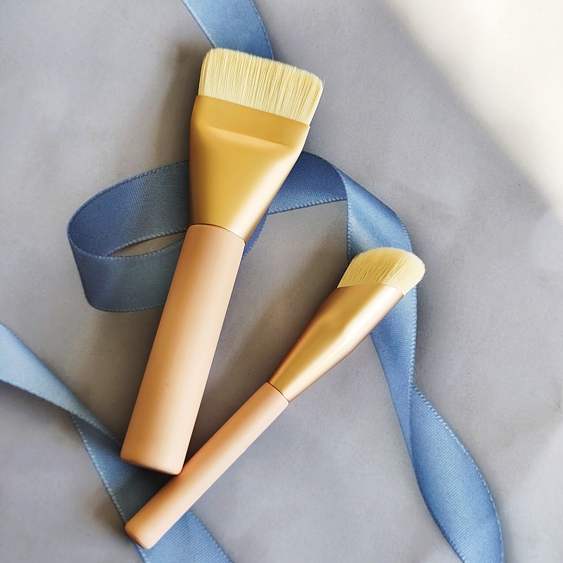 Brush Details 2
