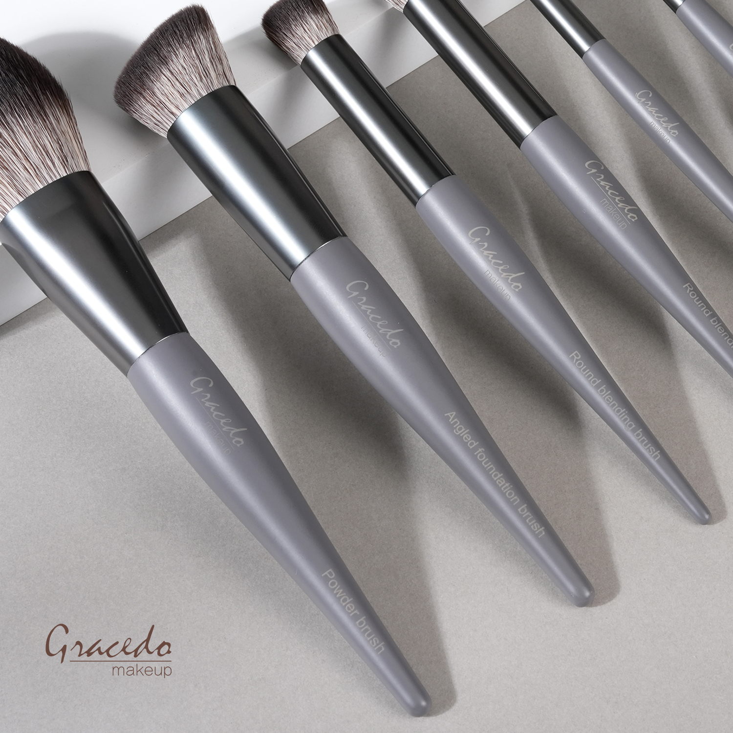 Gracedo 10Pcs Professional Makeup Brushes Set Customizable Logo Soft Synthetic Hair OEM ODM