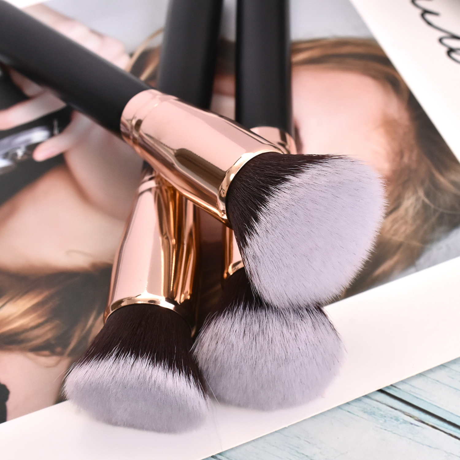 Top Sale Makeup Artists Make up Foundation Brush Flat Top Powder Foundation Brush