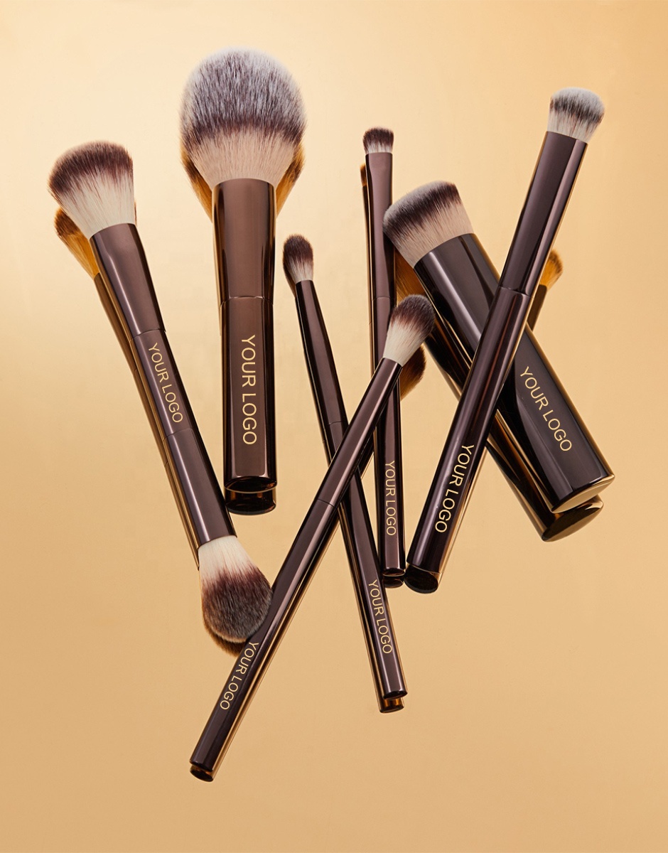 Makeup brush kit details 1