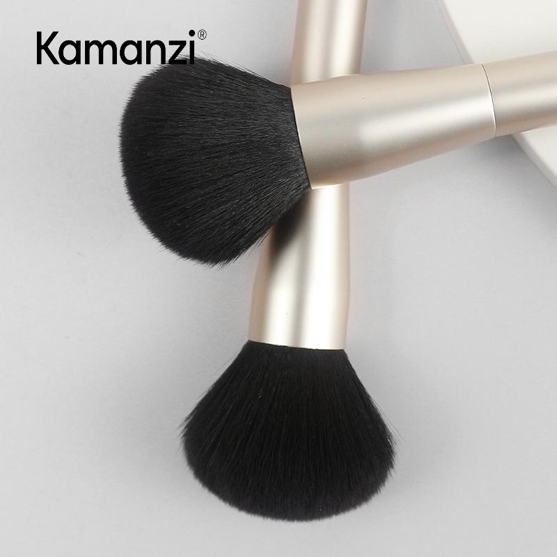 Professional Single Synthetic Fibre Foundation Powder Brush with Wood Handle Cosmetology Makeup Brush for Face
