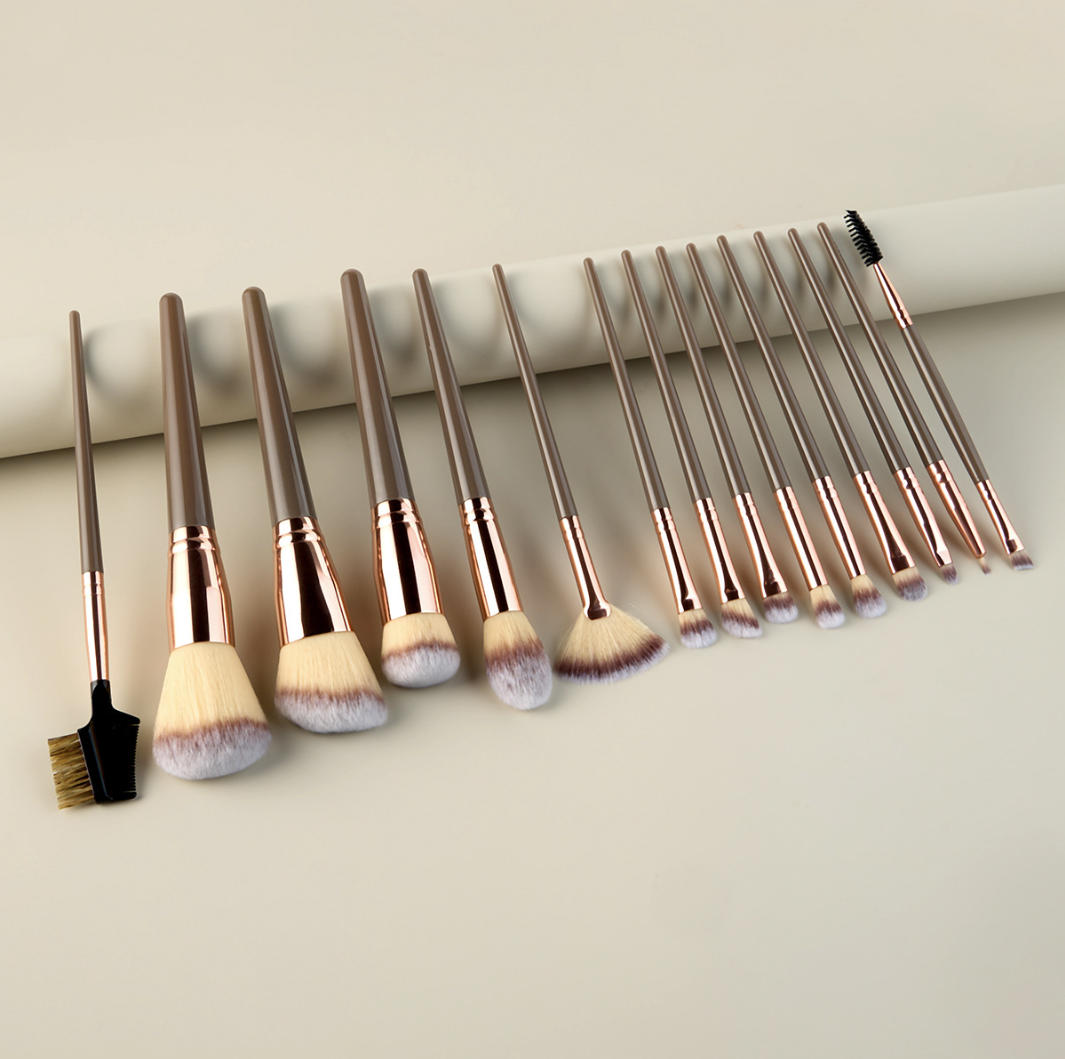 15-Piece Travel Makeup Brush Set Super Soft Bristles Thickened Alumina Tube-Wholesale Mini Peach Synthetic Hair Face Makeup