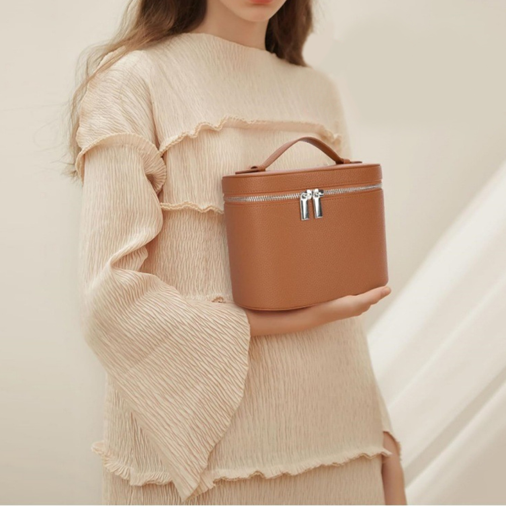 PU toiletry case preview 2