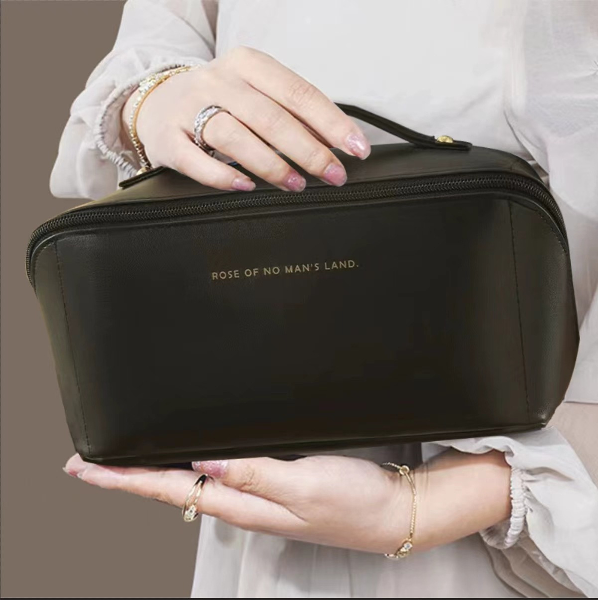 Large Capacity PU Leather Makeup Bag Waterproof for Toiletry Case Zipper Custom Logo Floral Pattern Portable Travel Cosmetic Box