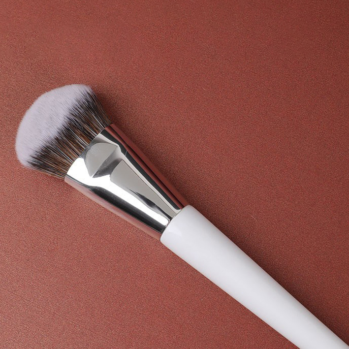 Single Foundation Make up Brush Soft Hair Beauty Makeup Brush Portable for Beginners