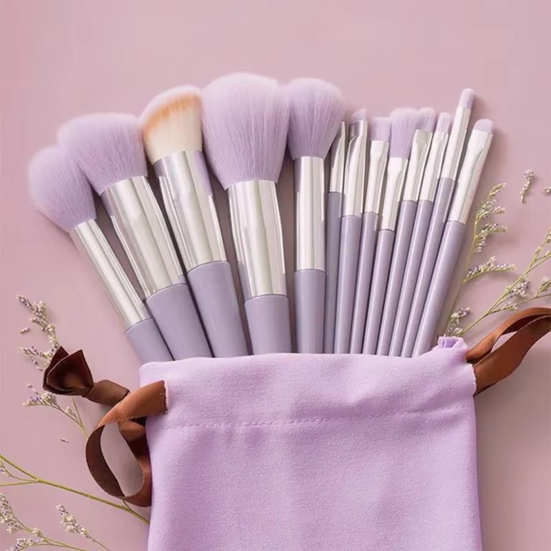 Plastic Handle Makeup Brush Set