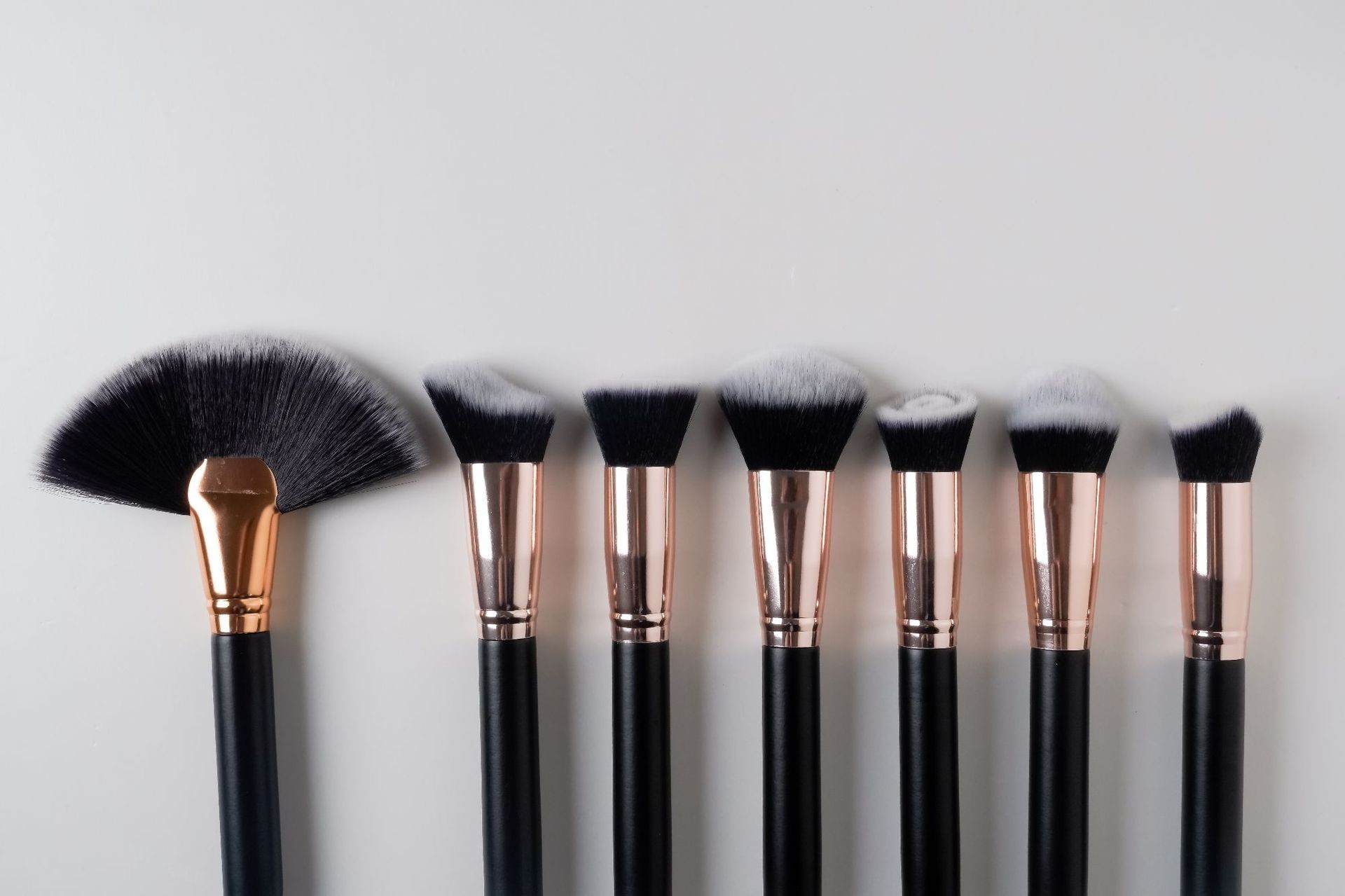 Makeup Brush Set Banner 6