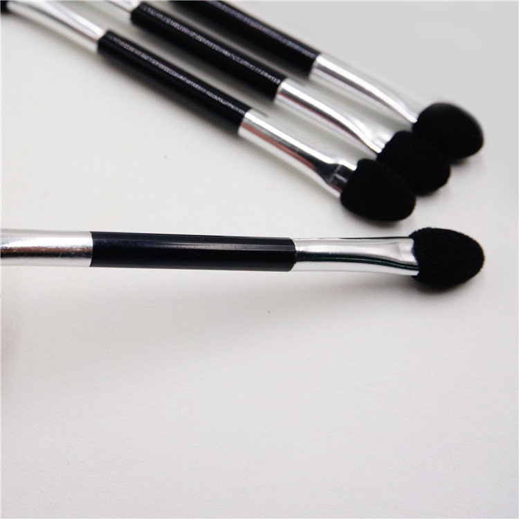 Wholesale Makeup Brush Detail 4
