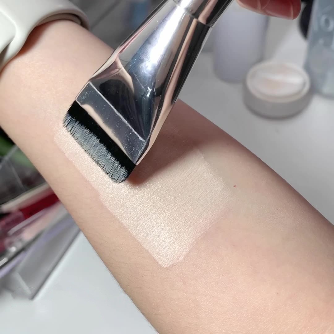 Makeup Brush Detail 7