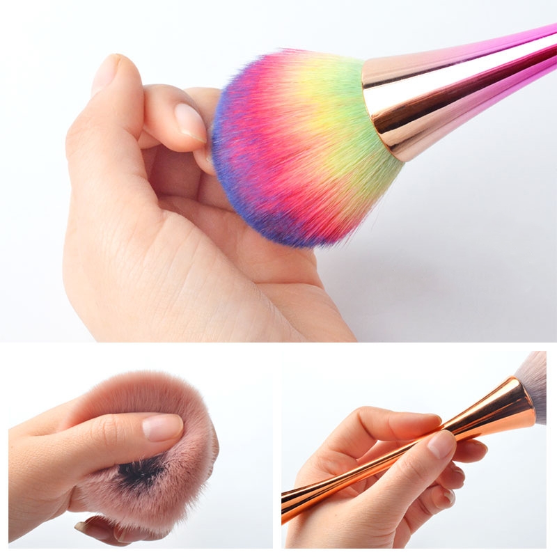 Nail Dust Brush Detail 3