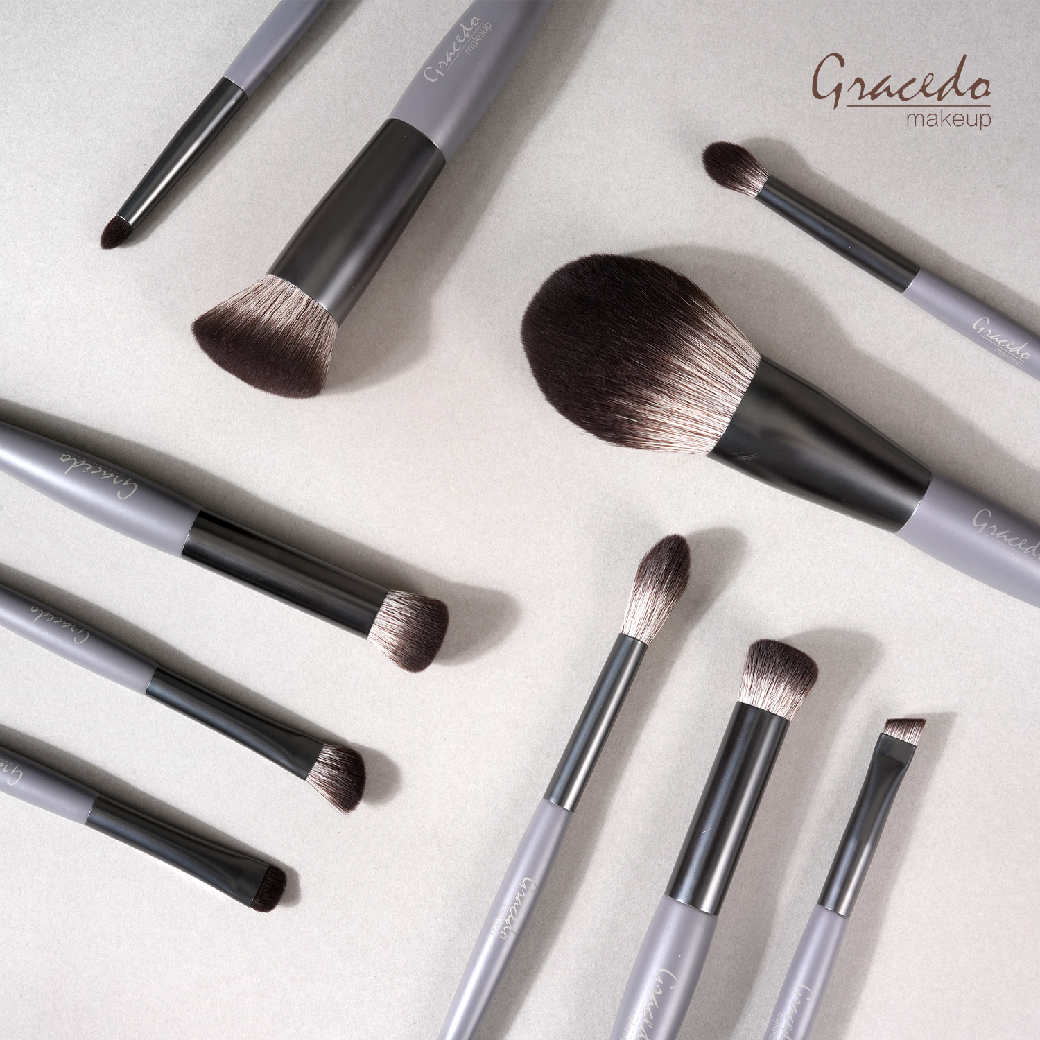 Gracedo 10Pcs Professional Makeup Brushes Set Customizable Logo Soft Synthetic Hair OEM ODM