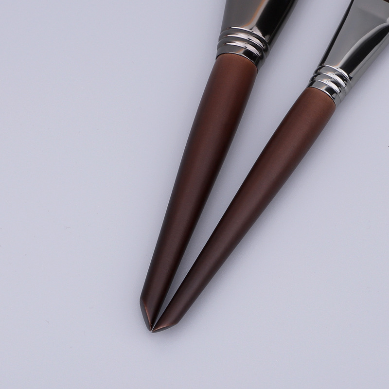 Custom Logo Professional Premium Quality Synthetic Hair Brown Wooden Handle Smudge Flat Foundation Brush for Facial Face Mask