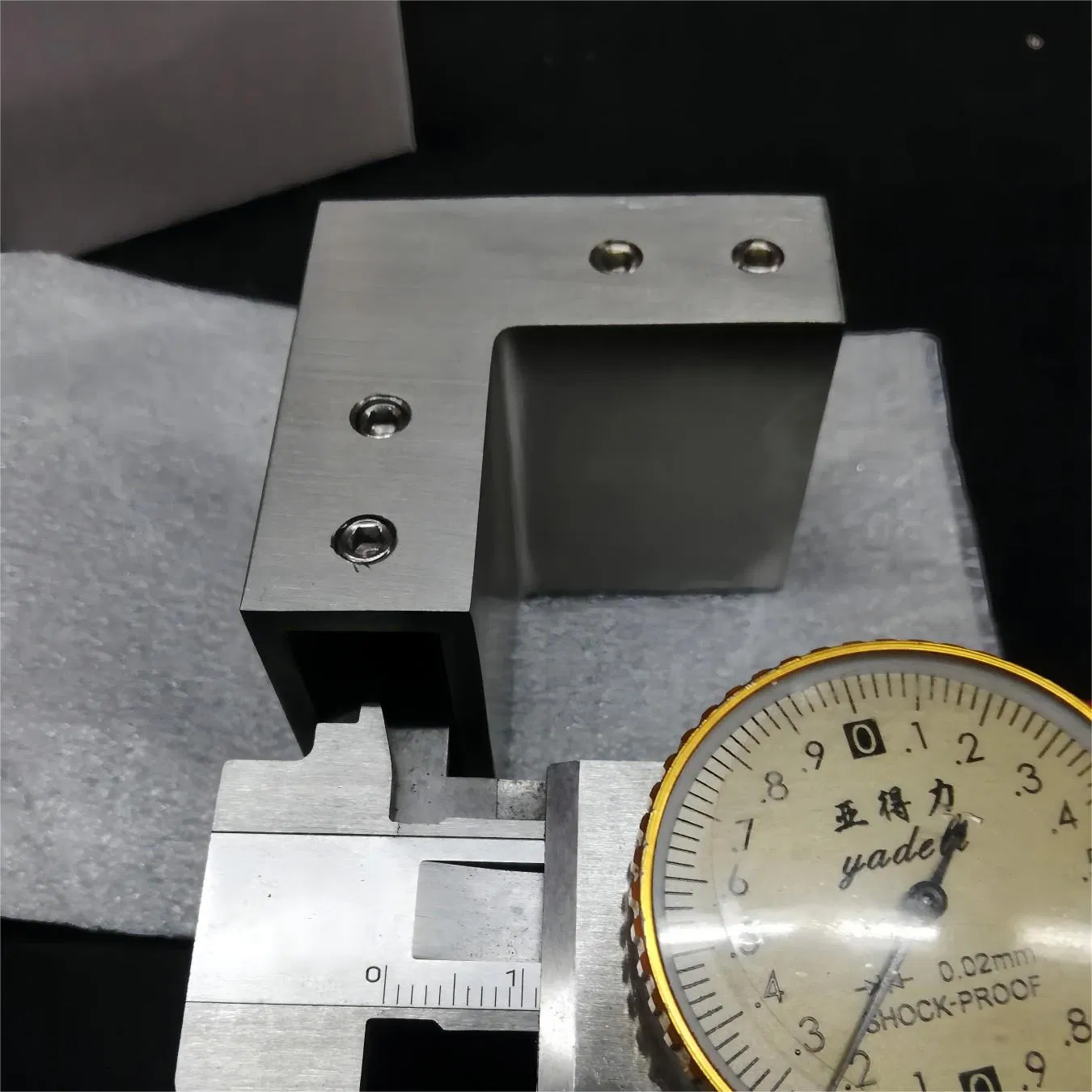 High Quality Sandblasted Public Bathroom Dedicated Hardware Pipes and Connectors