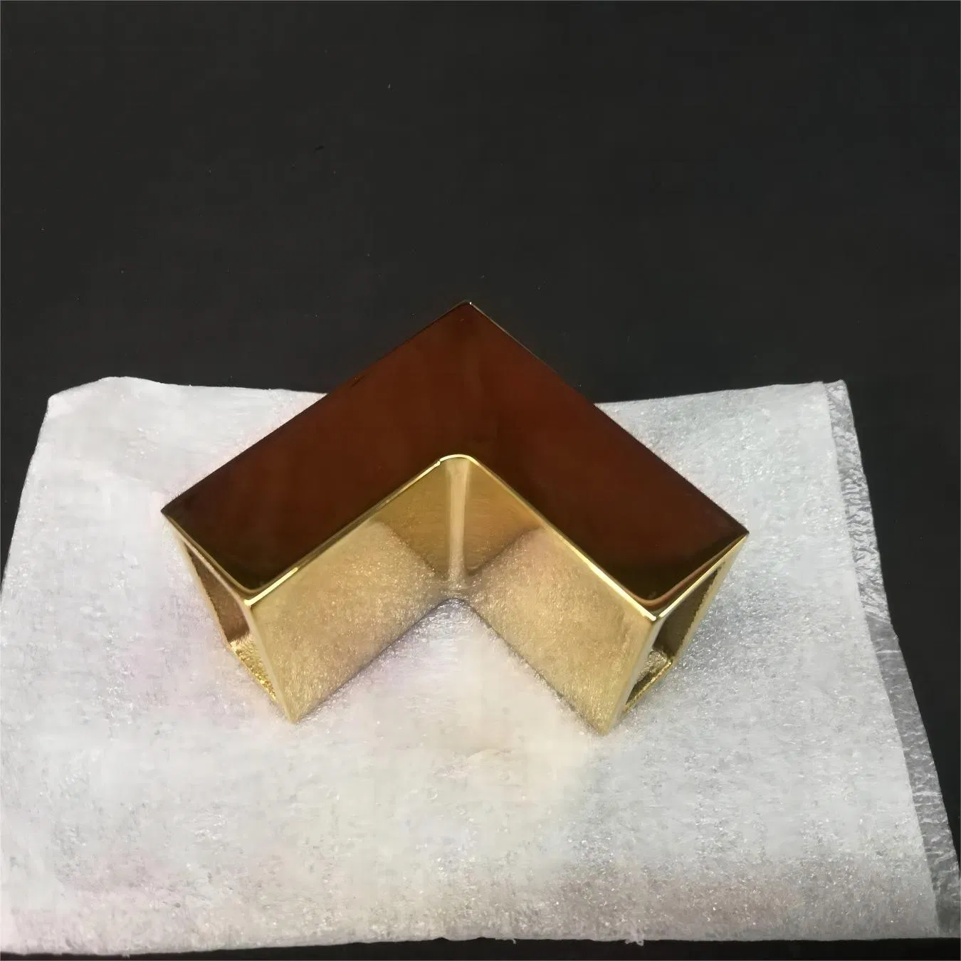 Durable Titanium Alloy Hotel Bathroom Dedicated Hardware Pipes and Connectors