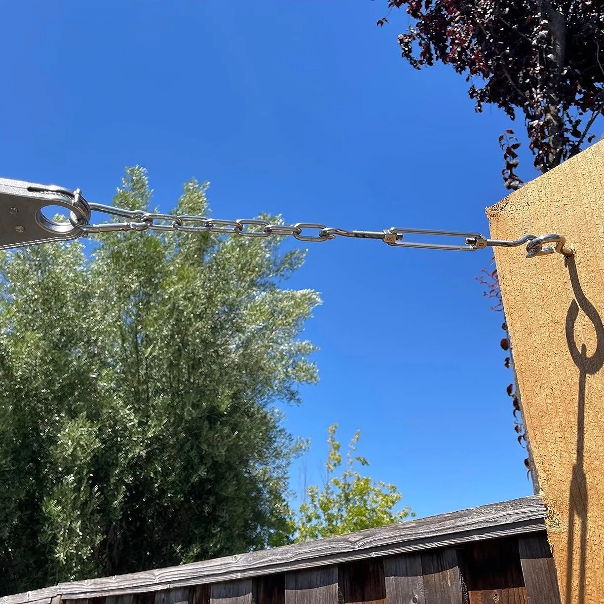 Non-Magnetic Stainless Steel Magnetic Catches and Latches, for Easy Installation on Sunshade Screen Door, Glass House Vent Panel and Clean Room Curtain