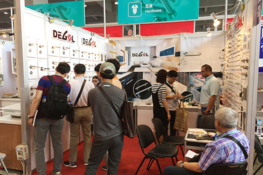 No Hole Drilling Stainless Steel Door Stop Magnetic Door Catch