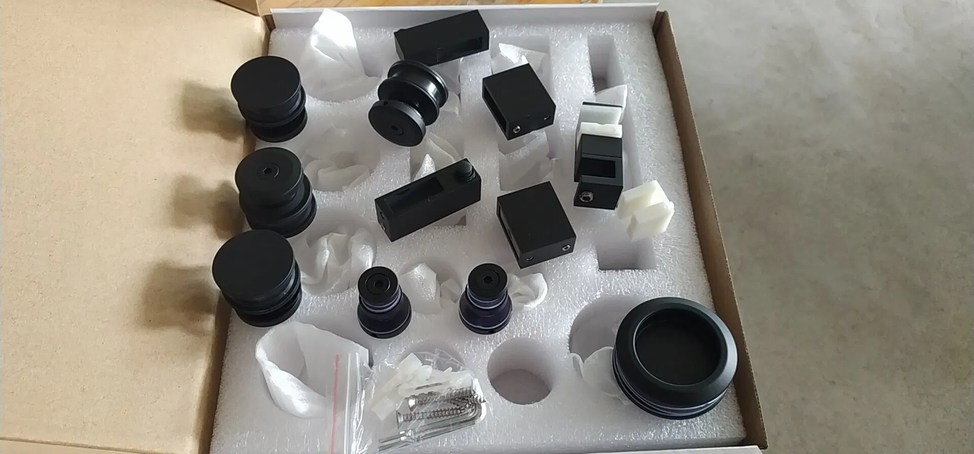 Hardware Accessories Detail 2