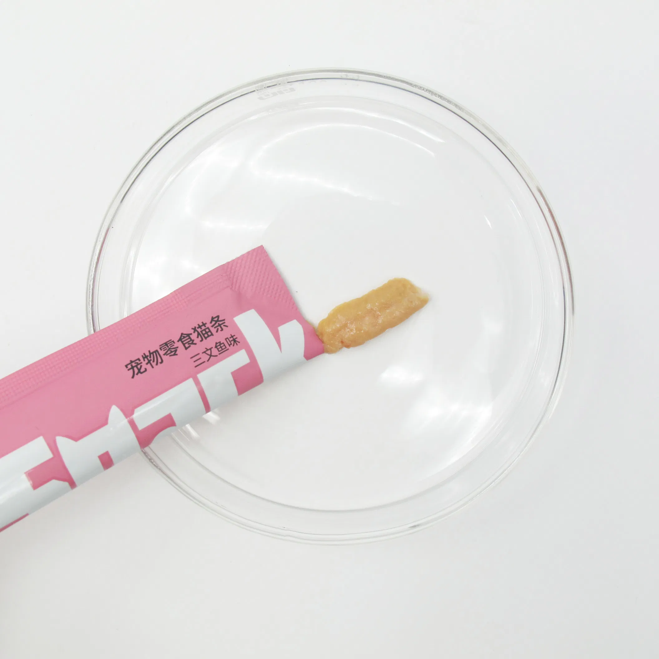 Rich Protein Nutrition Good Digestion Salmon/ Tuna Cat Strips Liquid Stick Wet Food Cat Snack Pet Treat for Kittens Pet Accessoies