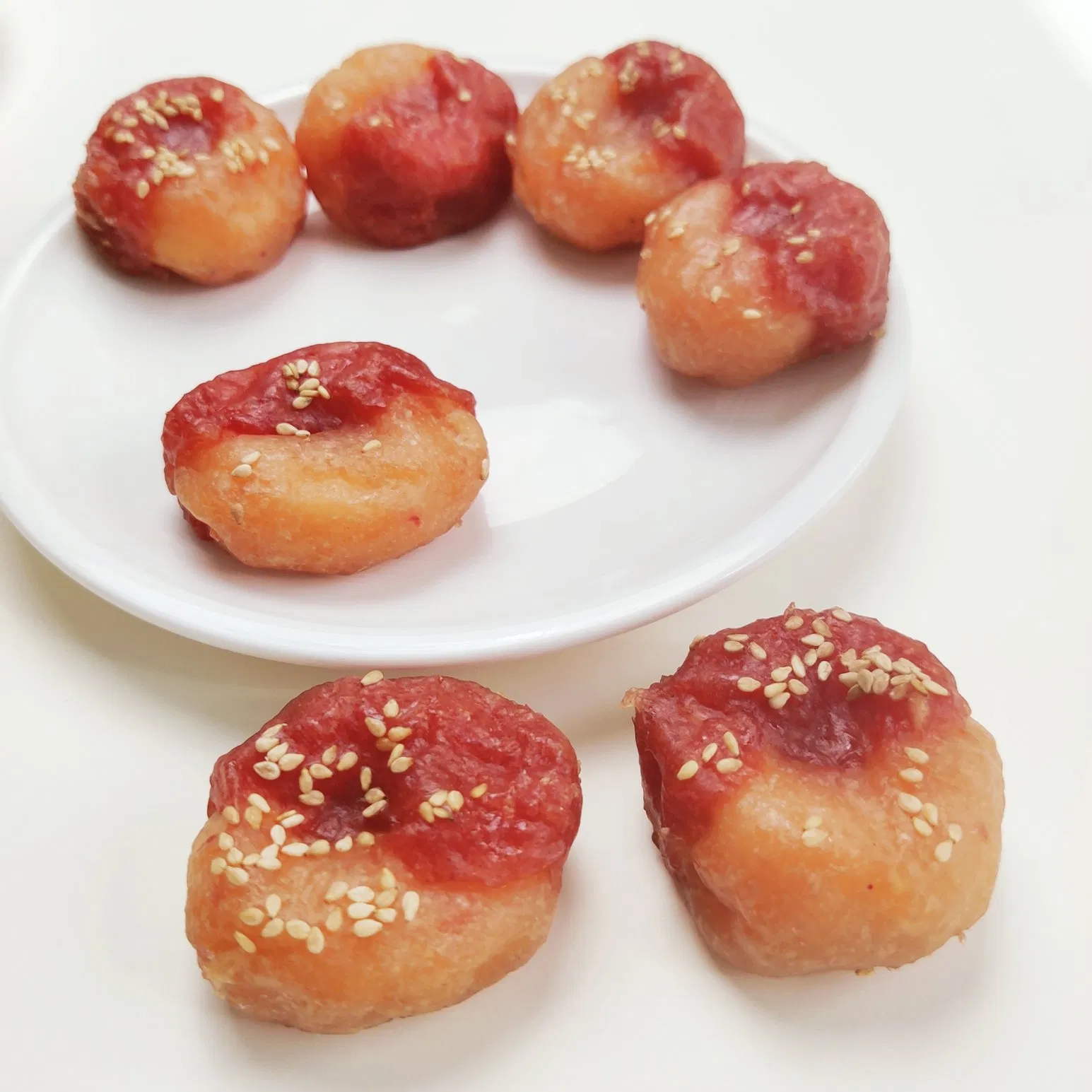 OEM Factory Chicken Duck Sesame Pie Treats Dog Snacks Puppy Pet Food