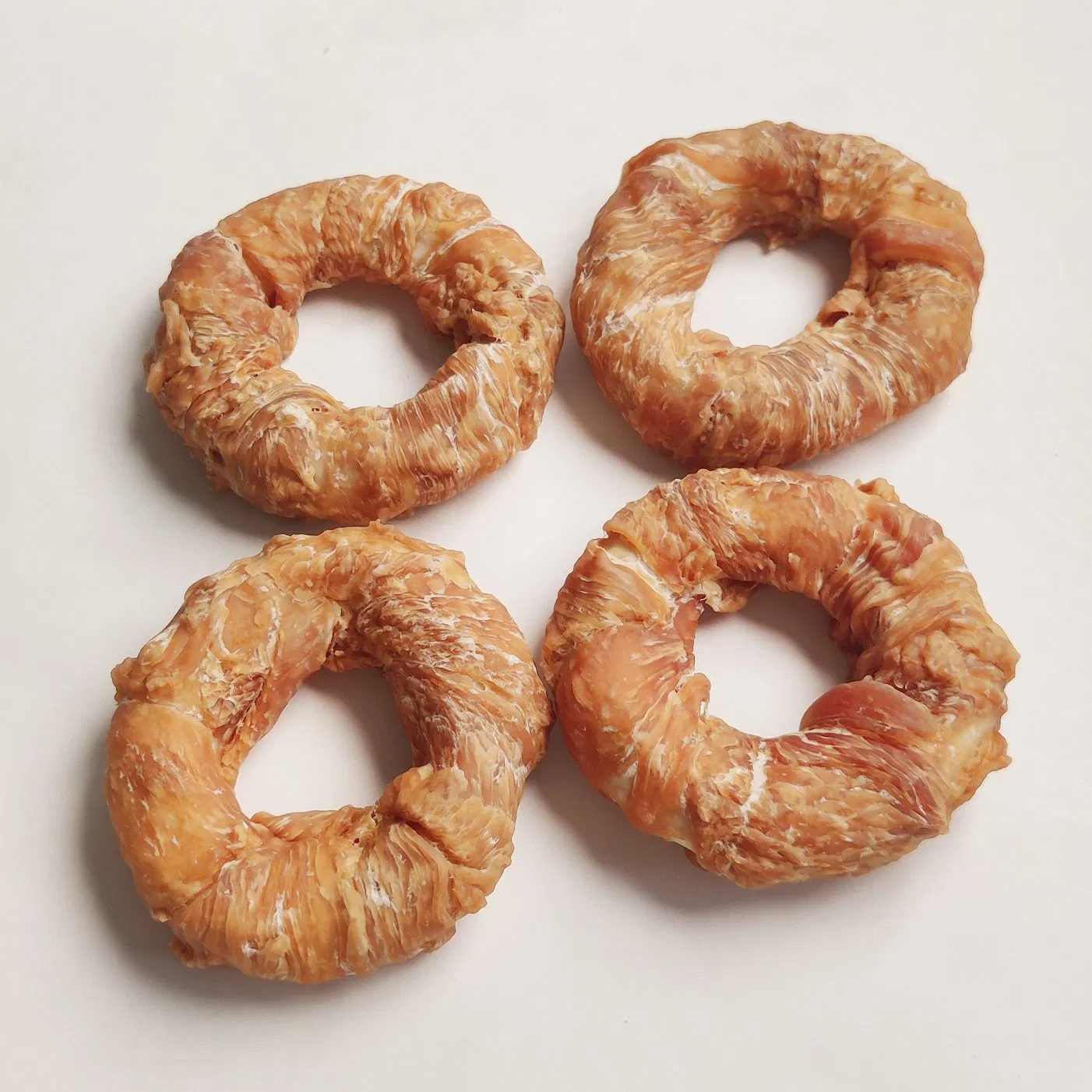 Chicken Rawhide Donut Dog Chews Suitable Large Breed Dogs Protein-Rich Pet Food