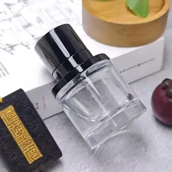 Cheap Round Perfume Bottle with a High End Magnetic Black Cap the First Choice for Understated Luxury Supplier, Manufacturers