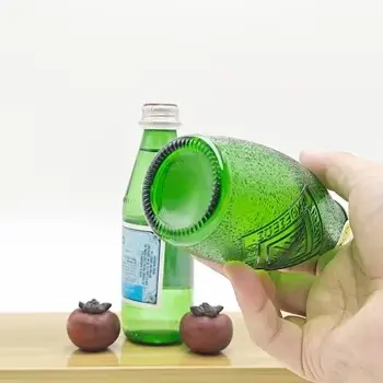 Cheap Direct From Manufacturer 250ml & 500ml Carbonated Drink Clear Round Glass Beverage & Juice Bottles with Metal Screw Cap Suppliers, Manufacturers