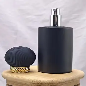 High-Quality Black Round Frosted Perfume Bottle, with Customizable Pump Heads and Compatible with Different Bottle Caps Supplier, Factories