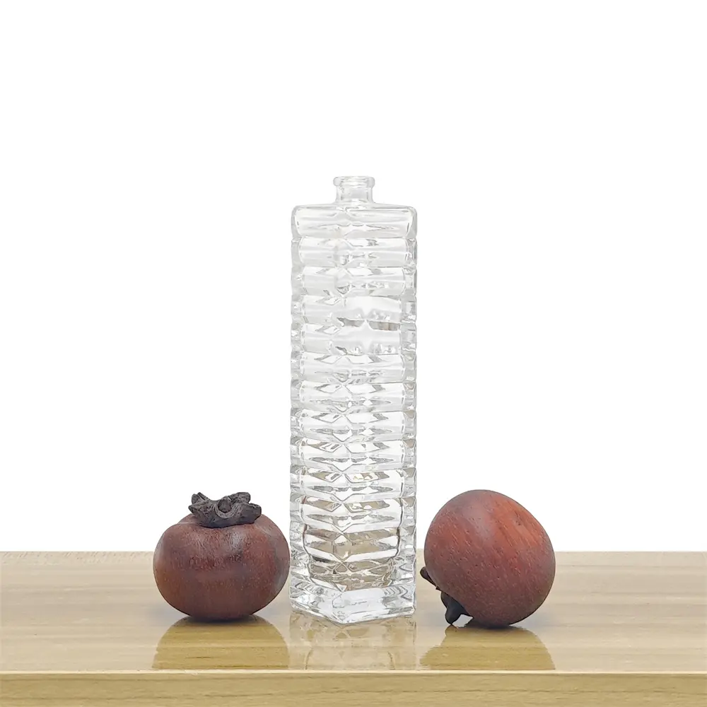 Cheap High End Glass Perfume Bottle Bayonet Perfume Sub Bottle Essential Oil Bottle Fragrance Bottle Manufacturers, Factories