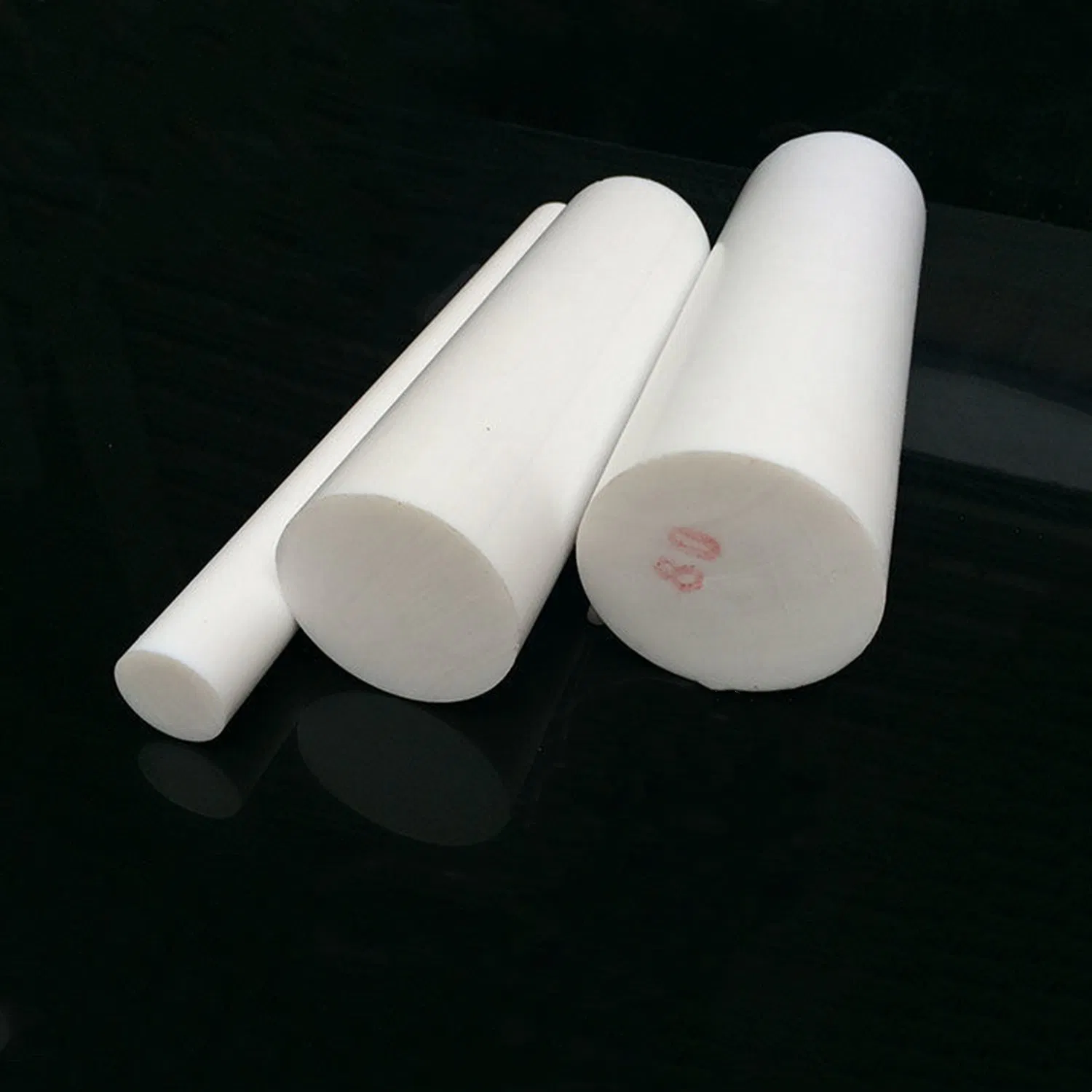 أنبوب صلب من PTFE الأسود النقي لبناء الآلات